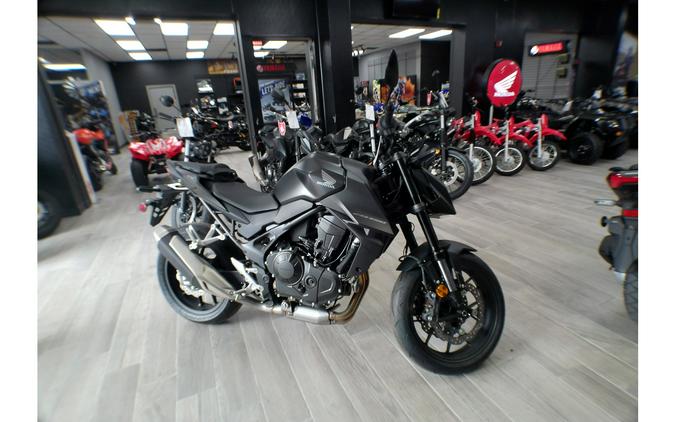 2025 Honda CB750 Hornet Base