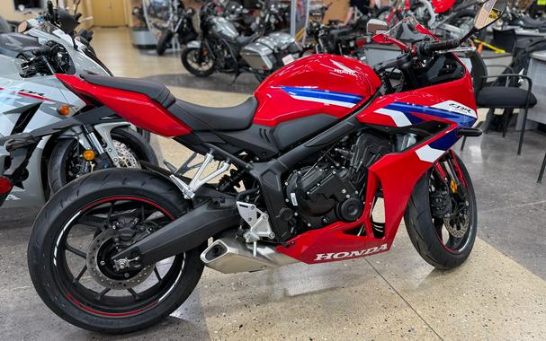 2026 Honda CBR650R E-CLUTCH