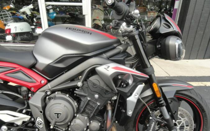 2021 Triumph Street Triple R Low Matte Silver Ice