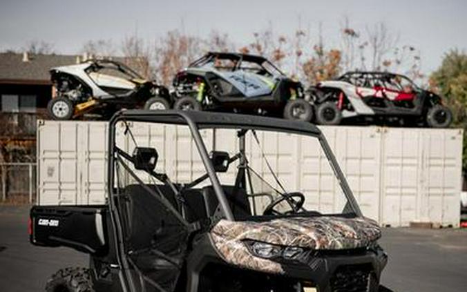 2024 Can-Am® Defender DPS HD9 Wildland Camo