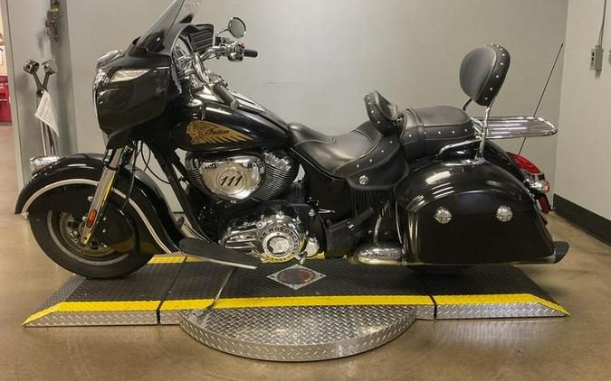 2015 Indian Motorcycle® Chieftain® Thunder Black