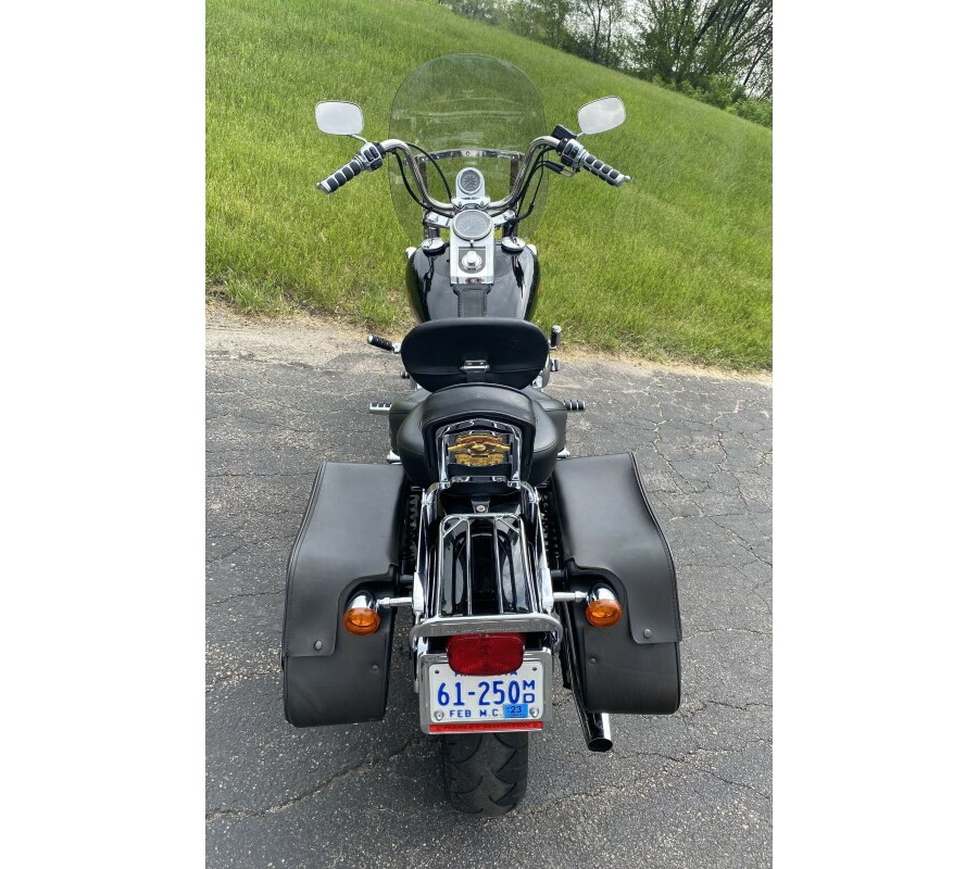 2002 FXDWG WIDE-GLIDE Vivid Black