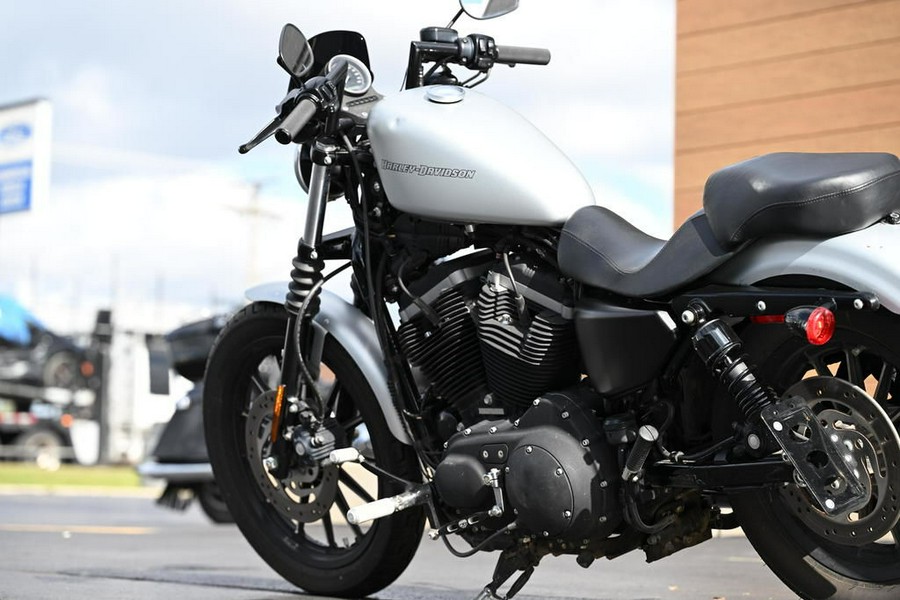 2009 Harley-Davidson® XL883N - Sportster® Iron 833™