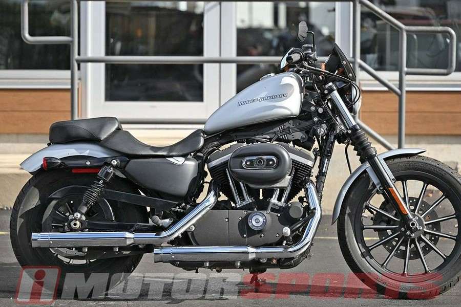 2009 Harley-Davidson® XL883N - Sportster® Iron 833™