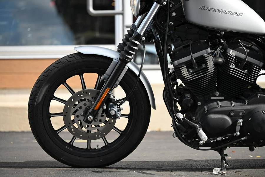 2009 Harley-Davidson® XL883N - Sportster® Iron 833™
