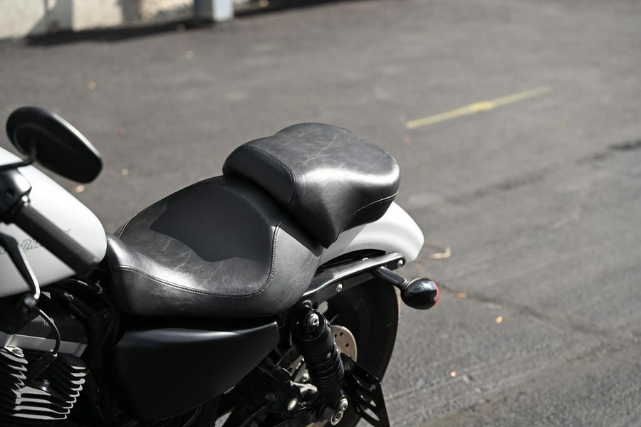 2009 Harley-Davidson® XL883N - Sportster® Iron 833™