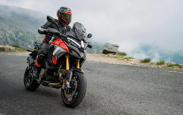 2026 Ducati Multistrada V4 Pikes Peak