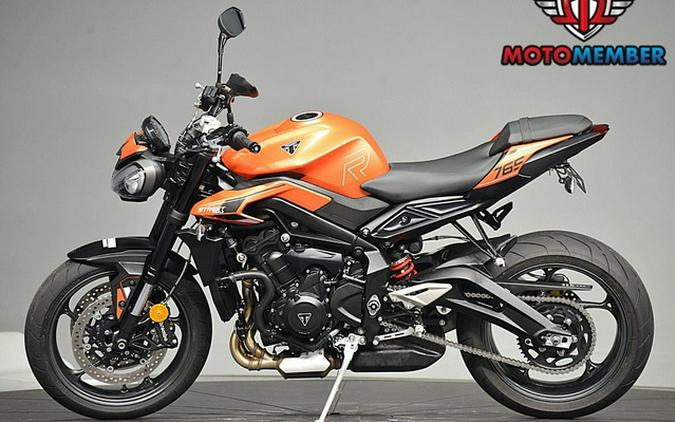 2025 Triumph Street Triple 765 R Matte Baja Orange