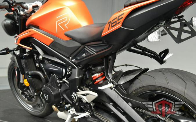 2025 Triumph Street Triple 765 R Matte Baja Orange