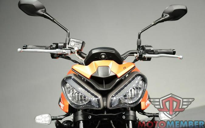 2025 Triumph Street Triple 765 R Matte Baja Orange