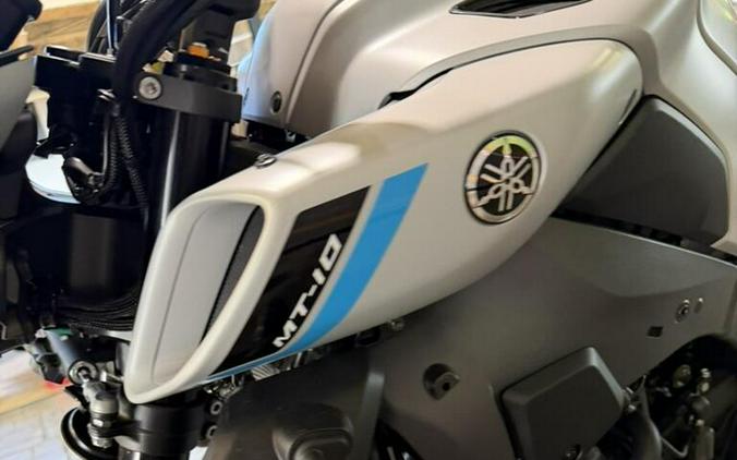 2025 Yamaha MT-10