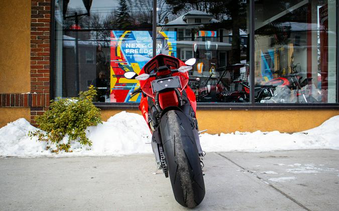 2025 Ducati Panigale V4 S Ducati Red - 7438M
