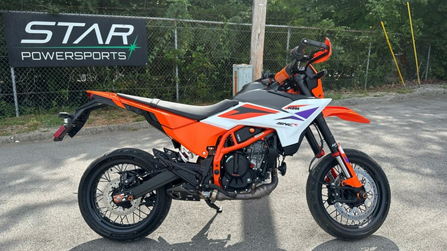2025 KTM SMC 390 R