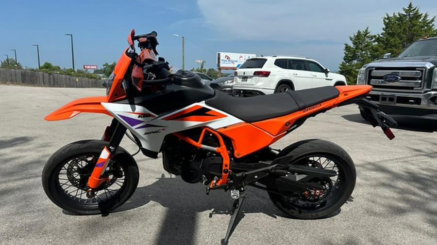 2025 KTM SMC 390 R