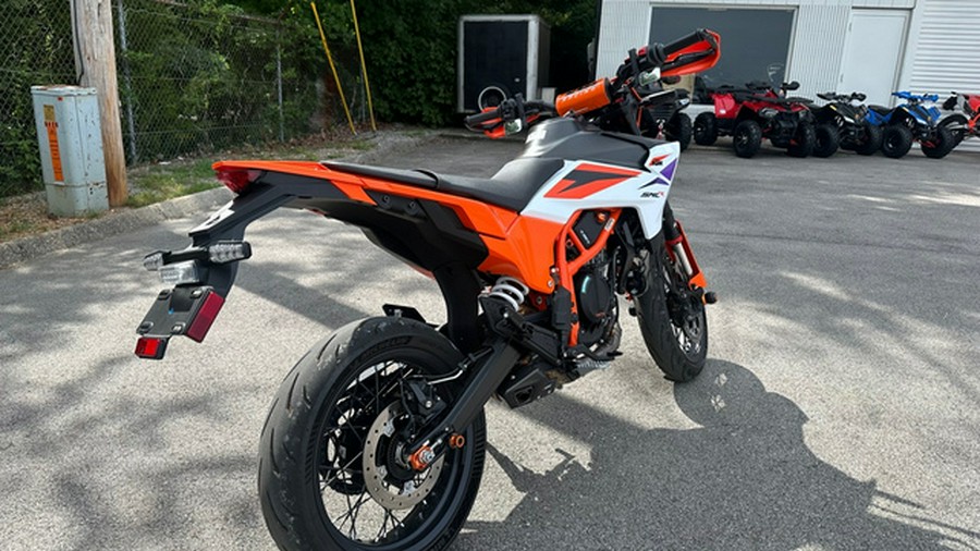 2025 KTM SMC 390 R