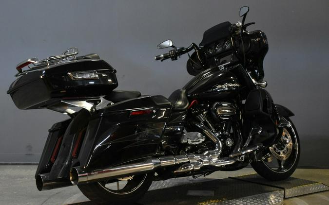 2017 Harley-Davidson CVO Street Glide