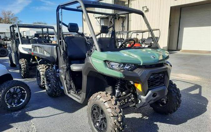 2023 Can-Am Defender 6x6 DPS HD10