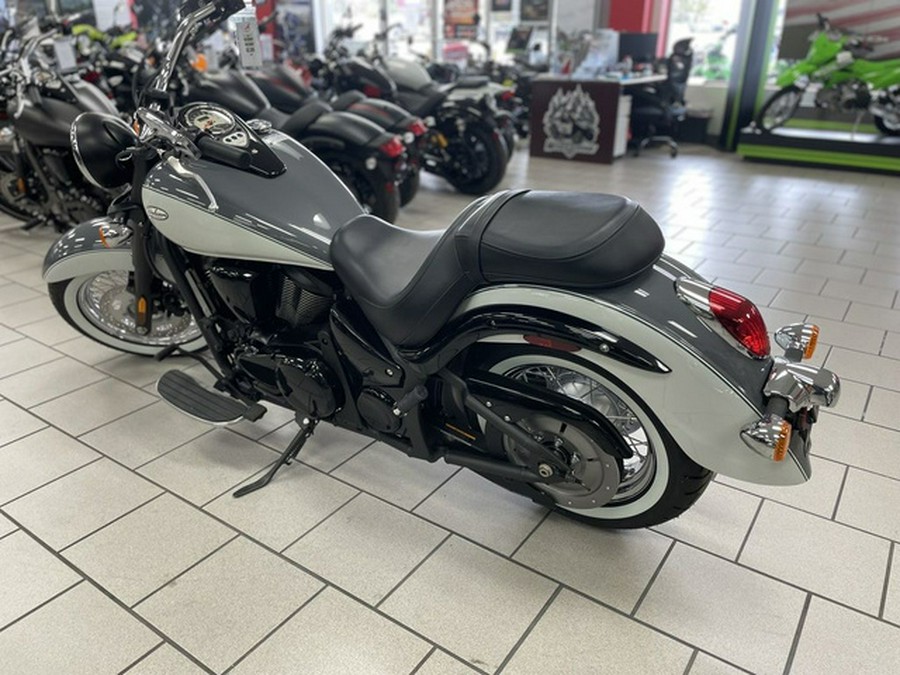 2024 Kawasaki Vulcan 900 Classic