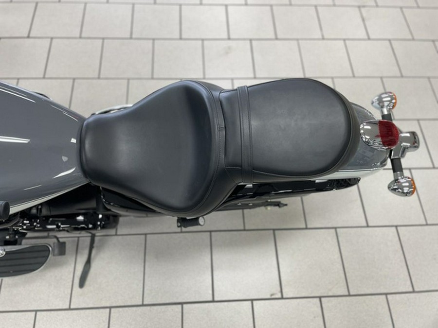 2024 Kawasaki Vulcan 900 Classic