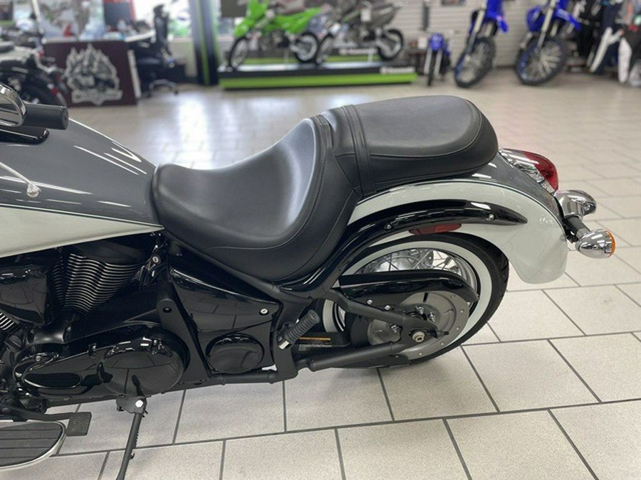 2024 Kawasaki Vulcan 900 Classic