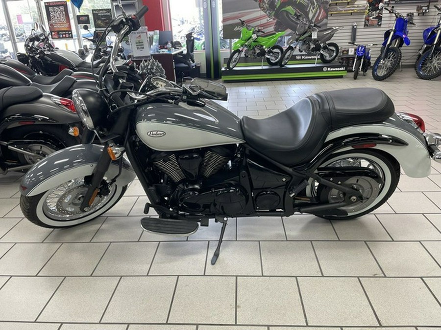 2024 Kawasaki Vulcan 900 Classic