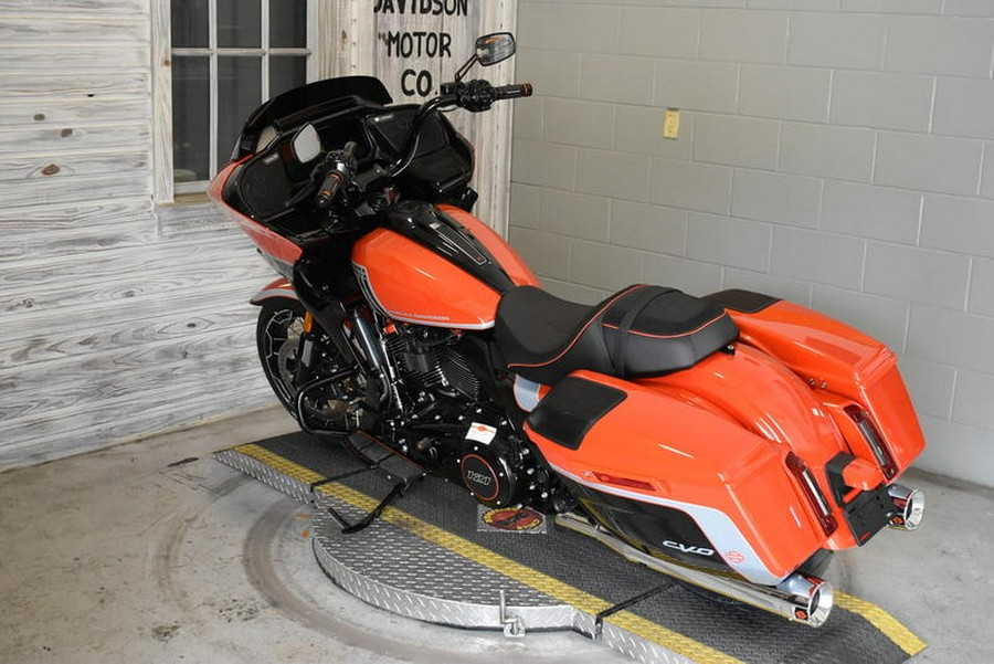 2024 Harley-Davidson® FLTRXSE - CVO™ Road Glide®