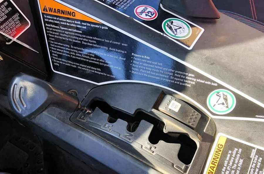 2013 Can-Am® Commander™ 800R