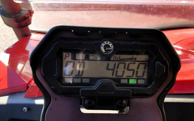 2013 Can-Am® Commander™ 800R