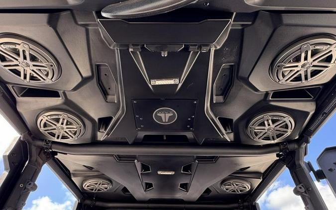 2023 Can-Am® Defender MAX X mr HD10 Mossy Oak Break-Up Country Camo