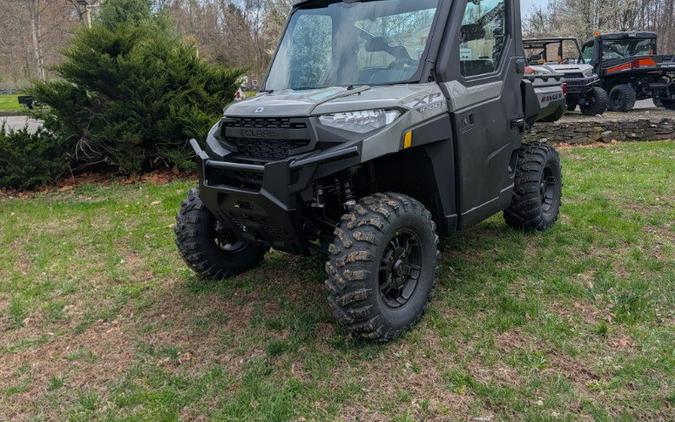 2027 Ranger XP® 1000 Cab Avalanche Gray - Polaris