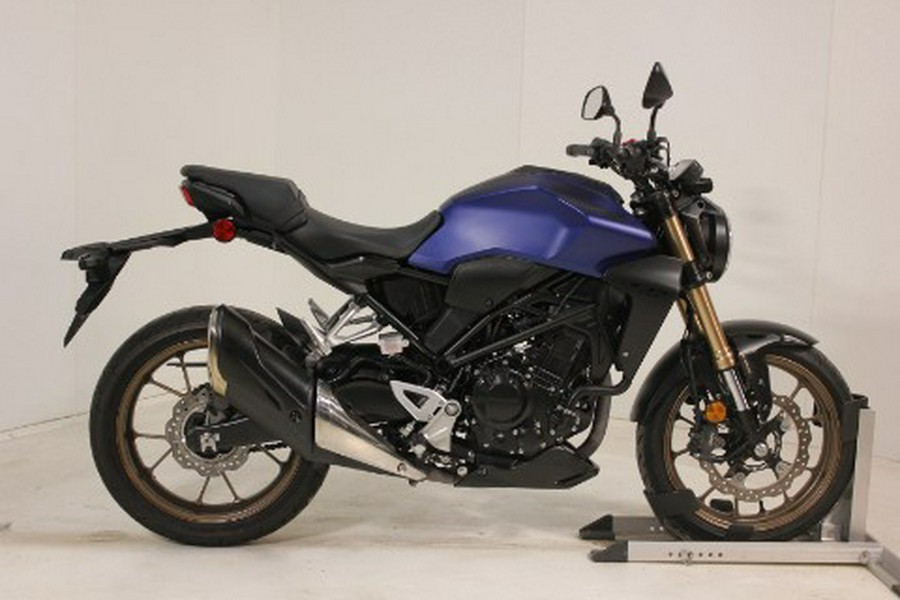 2021 Honda CBR300R ABS