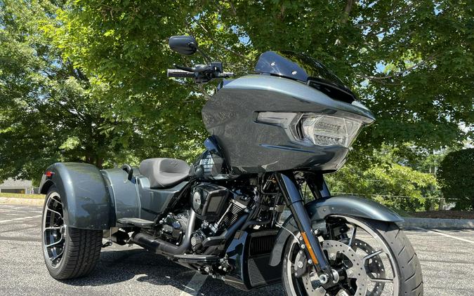 FLTRT 2026 Road Glide 3