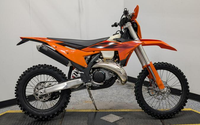 2027 KTM XC-W 300