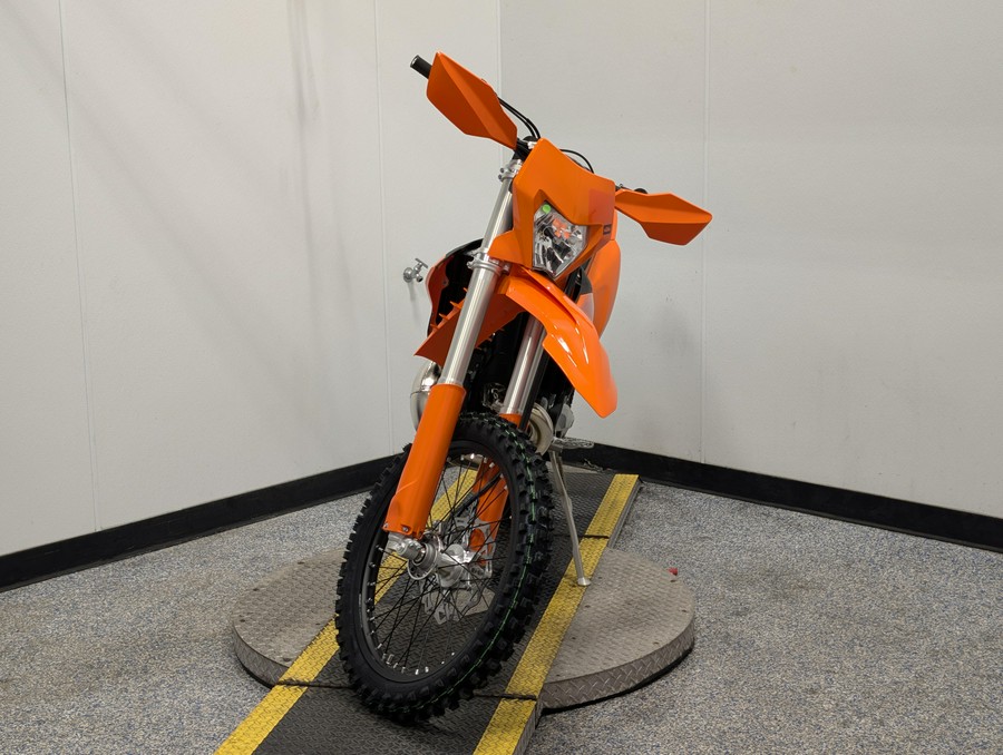 2027 KTM XC-W 300