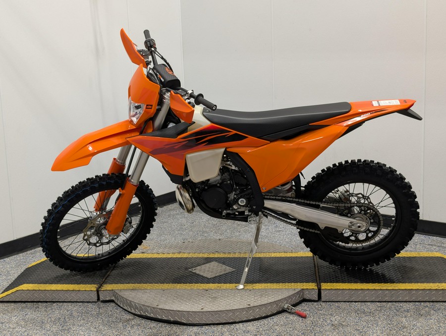 2027 KTM XC-W 300