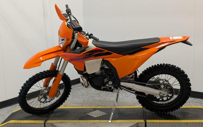 2027 KTM XC-W 300