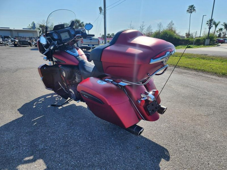 2020 Indian Motorcycle® Roadmaster® Dark Horse® Ruby Smoke