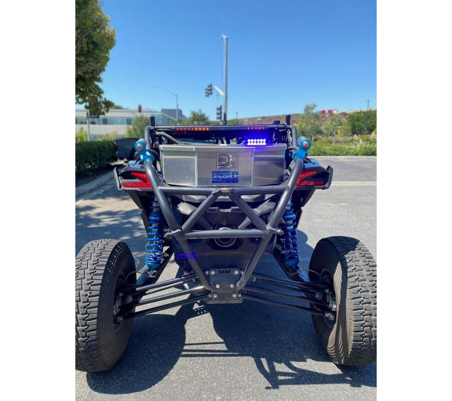 2018 Can-Am® Maverick™ X3 X™ RS TURBO R