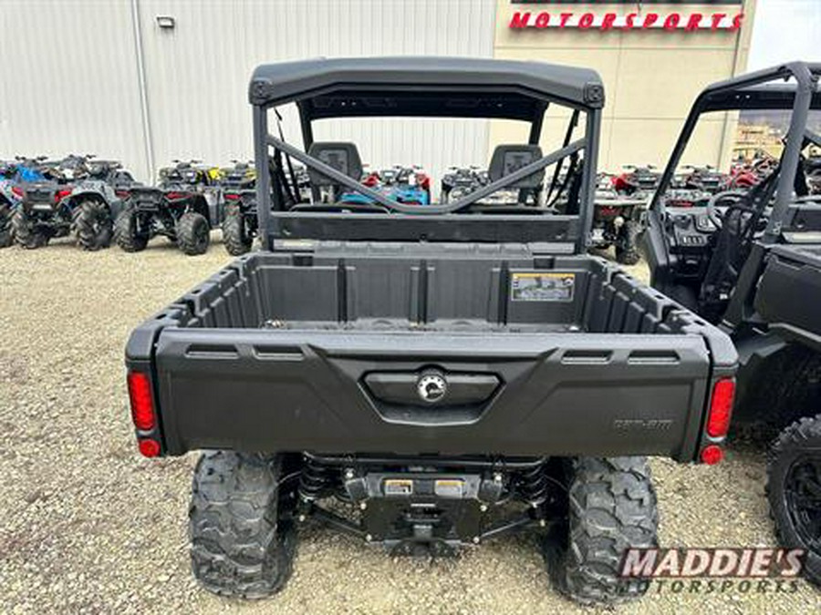 2024 Can-Am Defender XT HD9