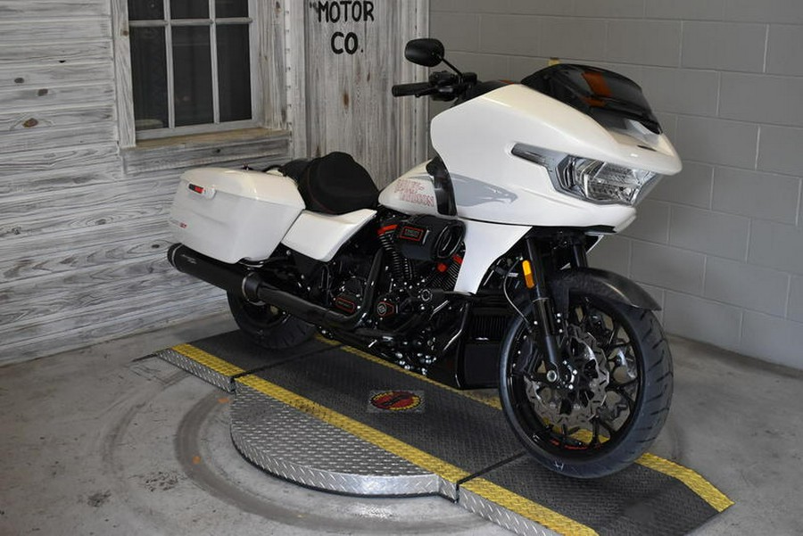 2024 Harley-Davidson® FLTRXSTSE - CVO™ Road Glide® ST