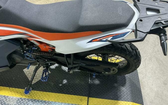 2023 KTM 890 Adventure R