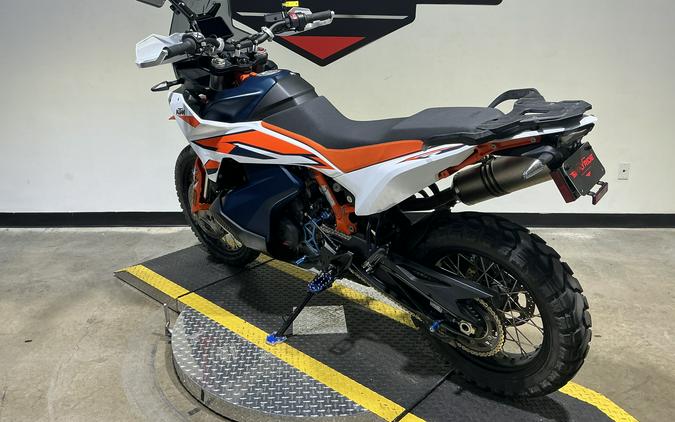 2023 KTM 890 Adventure R