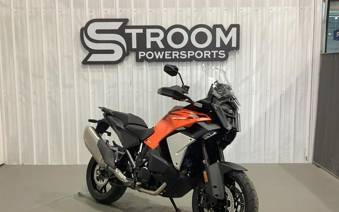 2027 KTM Super Adventure 1390 S EVO
