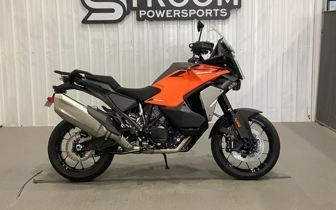 2027 KTM Super Adventure 1390 S EVO