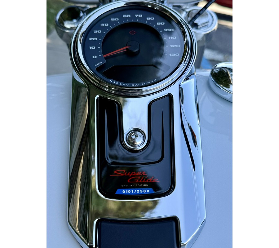 FXD 2026 Super Glide®
