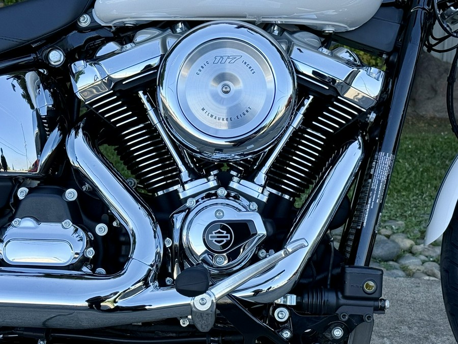 FXD 2026 Super Glide®