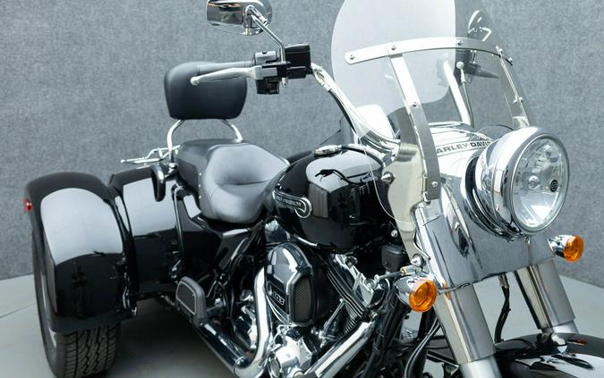 2016 HARLEY DAVIDSON FLRT FREE WHEELER TRIKE