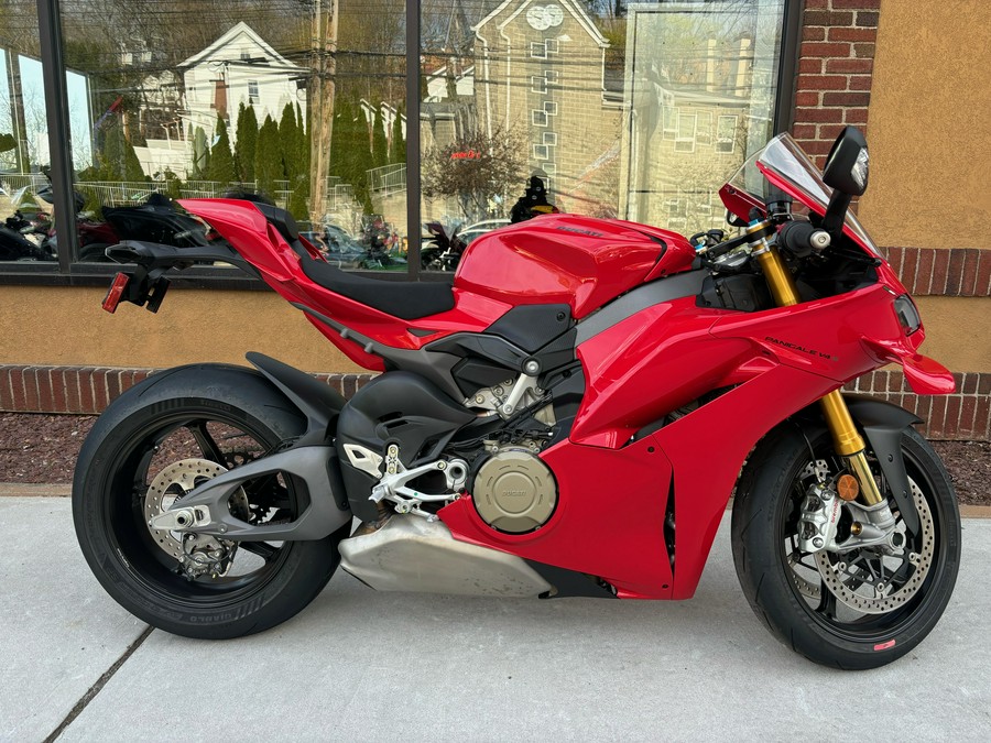 2025 Ducati Panigale V4 S - 6965U