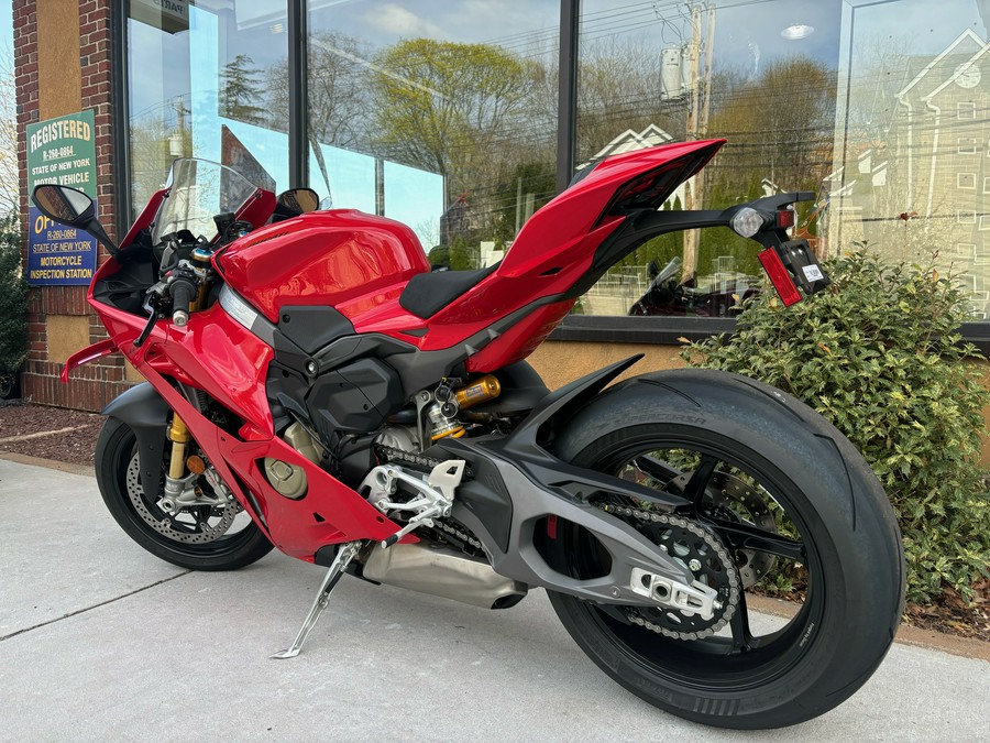 2025 Ducati Panigale V4 S - 6965U