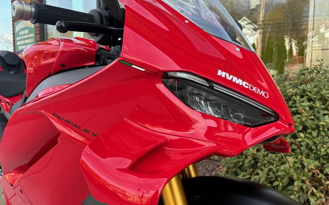 2025 Ducati Panigale V4 S - 6965U